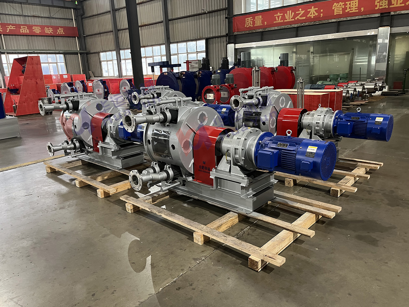 合肥華運(yùn)機(jī)械完成某集團(tuán)定制大流量軟管泵制造，彰顯智造實(shí)力